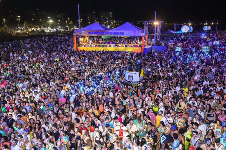 Projeto Verão 2024: parceria entre Prefeitura e Governo de Sergipe garante sucesso nos três dias de evento
