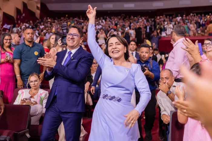 Posse de Emília Corrêa e Ricardo Marques é prestigiada pela população aracajuana